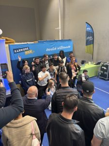 Mehr über den Artikel erfahren FES belegt mit BÜA und INTEA den zweiten Platz des KarriereKicks 2025
