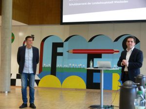 Mehr über den Artikel erfahren Besuch von Stadtrat Dr. Schmehl und der Presse in der Friedrich-Ebert-Schule